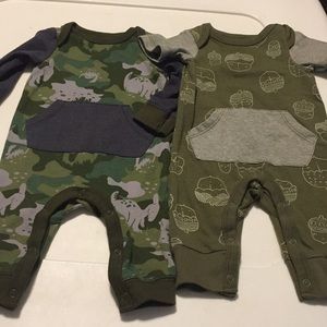 Infant bodysuits